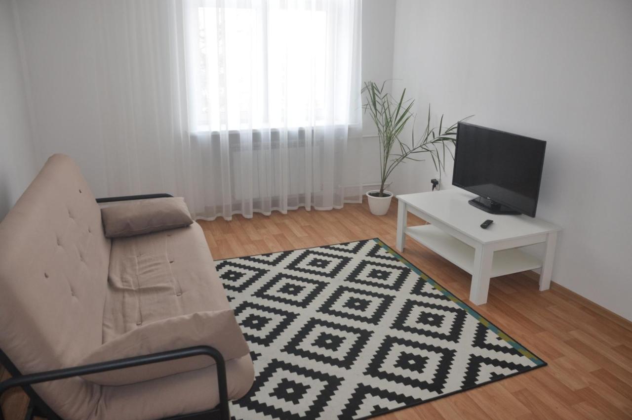 Apartments Theatre Shepkina 2 Room Sumy Exterior photo